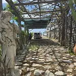 Villa Hermosa *